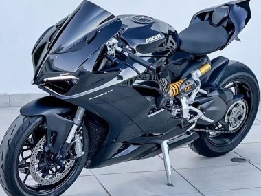 Buy 2020-2024 Ducati Panigale V2 Motorcycle Fairings - Black Canada