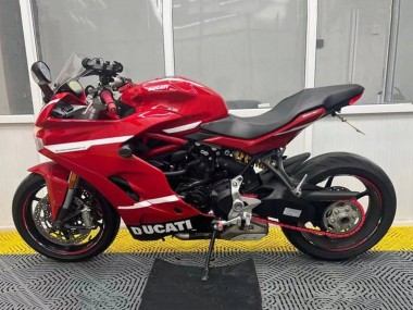 Buy 2017-2022 Ducati Supersport 939/939S Motorcycle Fairings - Red Black White Stripe Canada